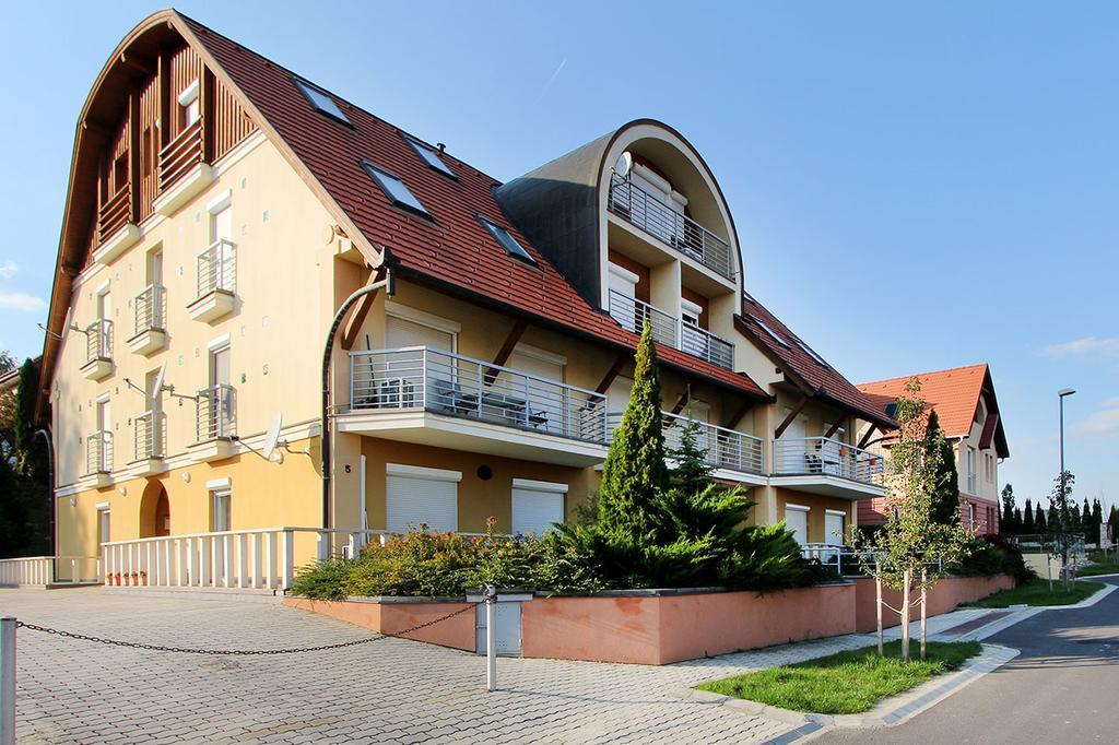 Good Luck Apartment Hévíz 外观 照片